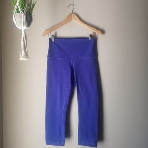 Lululemon high waisted crops 8
